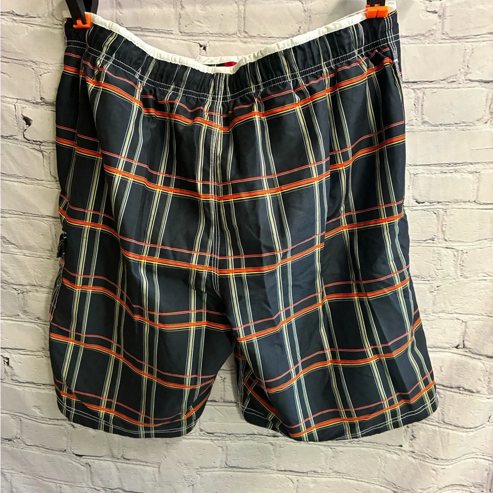 SPEEDO Men’s Large Swim Trunks Board Shorts Blue Red Yellow Plaid Pockets‎